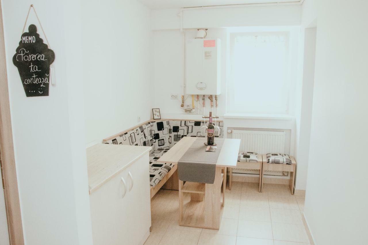 알바루리아 Apartament 1 Decembrie 아파트 외부 사진