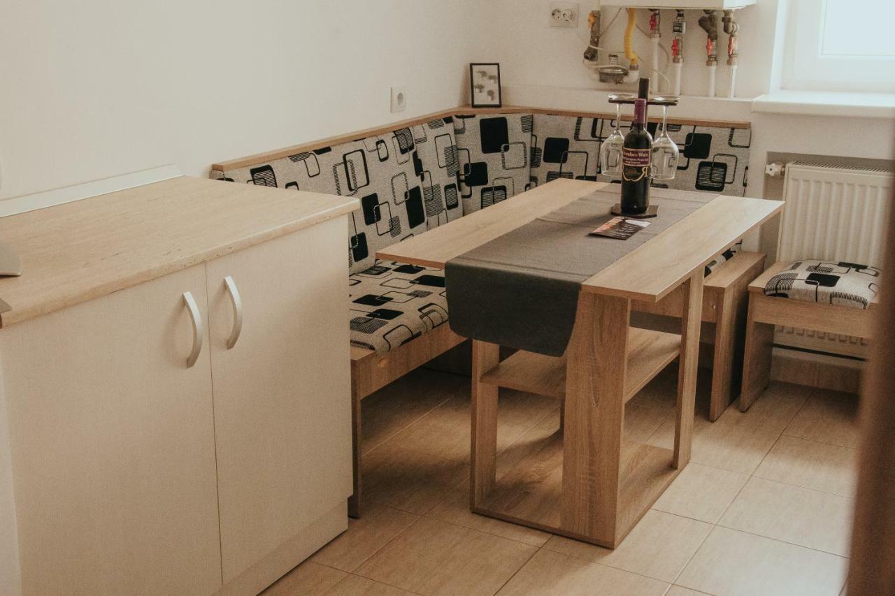 알바루리아 Apartament 1 Decembrie 아파트 외부 사진
